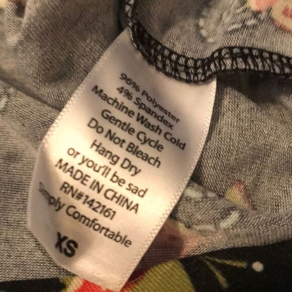 LulaRoe
Butterfly T-Shirt - Size XS - Picture 8 of 11